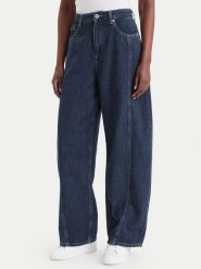 HUGO Jeansy 50567482 Granatowy Boyfriend Fit. Niebieskie jeansy Hugo, bez wzorów. Za 549.99 zł.