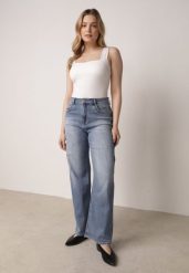 Niebieskie Jeansy z Wysokim Stanem i Szerokimi Nogawkami z Bawełną i Wiskozą Corraesea. Niebieskie jeansy Born2be, l, bez wzorów, z podwyższonym stanem. Za 119.99 zł.