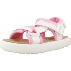 Sandały CAMPER K800579 Rose. Czerwone sandały Camper, bez wzorów, z tkaniny, bez obcasa, bez zapięcia. Za 315.38 zł.