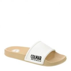 Klapki damskie Colmar Slipper Plain. Białe klapki Colmar, bez wzorów, z materiału, bez obcasa. W wyprzedaży za 59.99 zł.