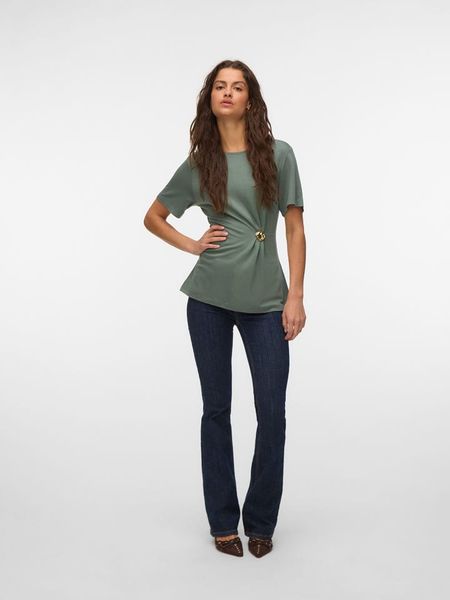 Vero Moda Bluzka w kolorze zielonym rozmiar: S. Zielone bluzki Vero Moda, s, z aplikacjami, bez kołnierzyka, bez ramiączek. Za 109.95 zł.