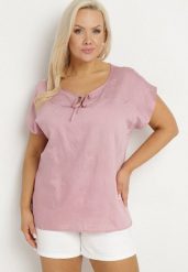 Różowa Bluzka z Haftem i Sznurkiem Przy Dekolcie Mepaya. Czerwone bluzki Born2be, plus size, bez wzorów, eleganckie, bez kołnierzyka, plus size, bez ramiączek. W wyprzedaży za 50.99 zł.