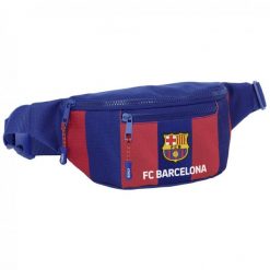 FC Barcelona saszetka biodrowa wielokolorowy. Czerwone torby na ramię FC Barcelona, bez wzorów, bez dodatków. Za 89.00 zł.