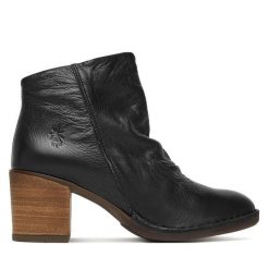 Botki Fly London. Czarne botki Fly London, bez wzorów, bez obcasa, na słupku, bez zapięcia. Za 619.99 zł.