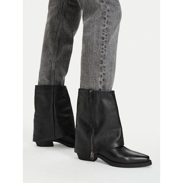 Botki G-Star. Czarne botki G-Star, bez wzorów, bez obcasa, na słupku, bez zapięcia. Za 499.99 zł.