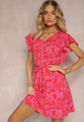 Fuksjowa Sukienka z Dekoltem z Siateczką z Krótkim Rękawem i Materiałowym Paskiem Mleasa. Czerwone sukienki Renee, na lato, l, z aplikacjami, z materiału, bez kołnierzyka, bez ramiączek, mini. Za 89.99 zł.