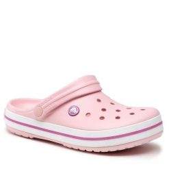 Klapki Crocs. Czerwone klapki Crocs, bez wzorów, bez obcasa. Za 209.99 zł.