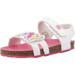 Sandały AGATHA RUIZ DE LA PRADA 242935A Biały. Białe sandały Agatha Ruiz de la Prada, bez wzorów, z materiału, bez obcasa, bez zapięcia. Za 124.99 zł.