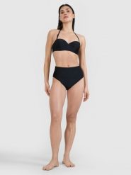 4F Dół od bikini damski - czarny XL. Czarne szorty 4f, bez wzorów, z elastanu, klasyczne, z podwyższonym stanem. Za 59.99 zł.