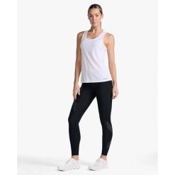 Damski aerodynamiczny tank top 2XU Aero. Białe topy 2XU, bez wzorów, bez kołnierzyka, bez ramiączek. Za 232.00 zł.