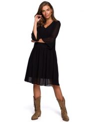 Stylove Sukienka w kolorze czarnym rozmiar: S. Czarne sukienki Stylove, s, bez wzorów, bez kołnierzyka, bez ramiączek, midi. Za 149.66 zł.