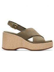 Clarks Skórzane sandały "Manon Wish" w kolorze khaki na koturnie rozmiar: 41,5. Brązowe sandały Clarks, bez wzorów, z nubiku, z otwartym noskiem, bez obcasa, na koturnie, bez zapięcia. Za 171.68 zł.