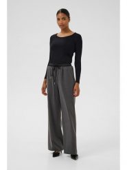 Kaffe Koszulka w kolorze czarnym rozmiar: S. Czarne bluzki Kaffe, s, bez wzorów, bez kołnierzyka, bez ramiączek. Za 86.99 zł.