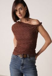 Brązowa Koronkowa Bluzka o Asymetrycznym Kroju na Jedno Ramię Nerasos. Brązowe bluzki Born2be, m, bez wzorów, z jeansu, biznesowe, z asymetrycznym kołnierzem, bez ramiączek. Za 79.99 zł.