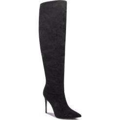 Muszkieterki GUESS - FLAA24 ESU11 BLACK. Czarne kozaki Guess, z materiału, przed kolano, bez obcasa, na obcasie, bez zapięcia. W wyprzedaży za 479.00 zł.