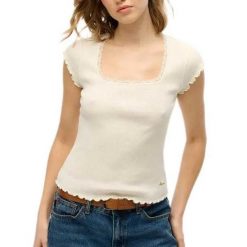 Damska koszulka z kwadratowym dekoltem Superdry Essential. Białe bluzki Superdry, bez wzorów, z koronki, bez kołnierzyka, bez ramiączek. Za 126.00 zł.