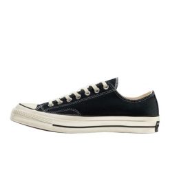 Adidasy Converse Obuwie, Dla obu płci. Czarne obuwie sportowe Converse, bez zapięcia. Za 590.00 zł.
