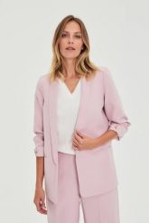 Marynarka z marszczonymi rękawami różowa. Czerwone marynarki i żakiety MOODO, m, bez wzorów, z elastanu. Za 159.99 zł.