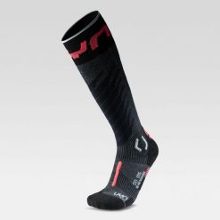 Skarpety narciarskie damskie z wełną Merino UYN Ski Merino Socks. Czarne skarpety Uyn, bez wzorów, z wełny. Za 159.99 zł.