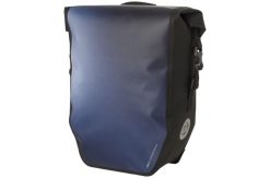 Torba rowerowa wodoodporna, Large, z kieszenią na laptopa, niebieska. Niebieskie torby na laptopa AGU, bez wzorów, z materiału, na ramię. Za 345.15 zł.