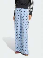 Adidas Spodnie dresowe Satin Polka Dots Wide Leg Pant KV1170 Niebieski jasny Relaxed Fit. Niebieskie spodnie dresowe Adidas, xl, bez wzorów, z dresówki. Za 269.99 zł.