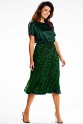 Elegancka sukienka midi z kimonowym rękawem zielona. Zielone sukienki Awama, s, bez wzorów, eleganckie, bez kołnierzyka, bez ramiączek, midi. Za 399.00 zł.