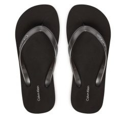 Japonki Calvin Klein. Czarne klapki Calvin Klein, bez wzorów, bez obcasa. Za 149.99 zł.