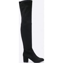 Steve Madden - Kozaki Isaac. Kozaki Steve Madden. W wyprzedaży za 299.90 zł.