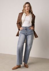 Niebieskie Bawełniane Jeansy Balloon z Asymetrycznym Zapięciem i Wysokim Stanem Evile. Niebieskie jeansy Born2be, l, bez wzorów, z podwyższonym stanem. Za 119.99 zł.