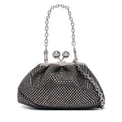 Torebka Weekend Max Mara. Czarne torebki klasyczne Weekend Max Mara, bez wzorów, bez dodatków. Za 989.99 zł.