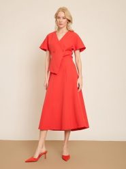 BGN Spódnica w kolorze czerwonym rozmiar: 40. Czerwone spódnice BGN, na imprezę, bez wzorów, midi. Za 86.99 zł.