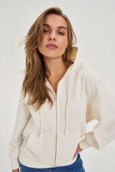 Bluza z kapturem ecru. Bluzy MOODO, l, bez wzorów, z bawełny, z kapturem. Za 139.99 zł.