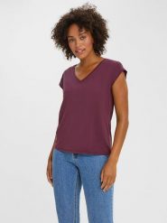 Vero Moda Koszulka w kolorze fioletowym rozmiar: XL. Różowe bluzki Vero Moda, xl, bez wzorów, bez kołnierzyka, bez ramiączek. Za 70.41 zł.