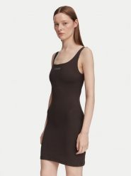 Guess Sukienka letnia V6YK07 K4711 Brązowy Slim Fit. Brązowe sukienki Guess, na lato, l, z aplikacjami, z syntetyku, bez kołnierzyka, bez ramiączek. Za 284.99 zł.