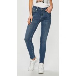 Liu Jo - Jeansy Easy. Niebieskie jeansy Liu Jo, bez wzorów. W wyprzedaży za 359.90 zł.