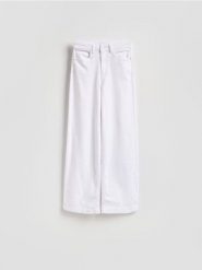 Jeansy wide leg z wysokim stanem - biały. Białe jeansy Reserved, bez wzorów, z podwyższonym stanem. Za 139.99 zł.