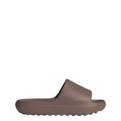 Klapki Adilette Lumia. Brązowe klapki Adidas, bez wzorów, bez obcasa. Za 149.00 zł.
