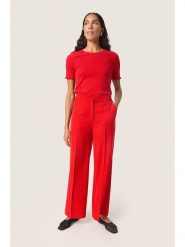 Soaked in Luxury Koszulka "Venola" w kolorze czerwonym rozmiar: XXL. Czerwone bluzki Soaked in Luxury, xxl, bez wzorów, bez kołnierzyka, bez ramiączek. Za 74.63 zł.