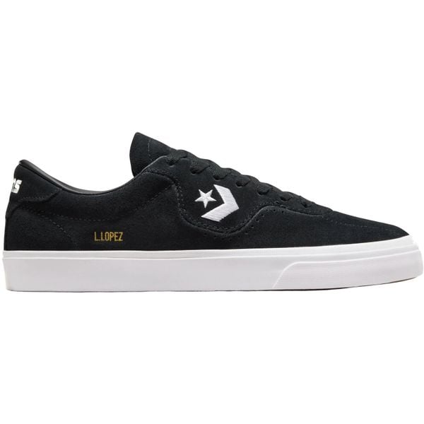 Buty sportowe Converse Louie Lopez Pro OX. Czarne obuwie sportowe Converse, z zamszu, bez zapięcia. Za 390.00 zł.