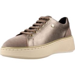 Buty GEOX D SUNNETTY Szary. Szare trekkingi Geox, ze skóry, na fitness i siłownię. Za 390.99 zł.