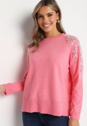 Różowy Sweter z Dodatkiem Modalu i Wiskozy z Perłami i Cekinami na Ramionach Ivenise. Czerwone swetry Born2be, na zimę, bez wzorów, z wiskozy, bez ramiączek. Za 109.99 zł.