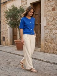 Kardigan z krótkim rękawem - niebieski. Niebieskie kardigany Sinsay, l, bez wzorów. W wyprzedaży za 29.99 zł.