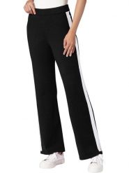 Heine Spodnie w kolorze czarnym rozmiar: 48. Czarne spodnie materiałowe Heine, bez wzorów, z materiału. Za 78.99 zł.