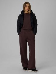 4F Spodnie dresowe z prostymi nogawkami damskie - brązowe XL. Brązowe spodnie dresowe 4f, xl, bez wzorów, z dresówki. Za 129.99 zł.