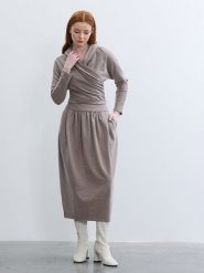 BGN Bluza w kolorze szarobrązowym rozmiar: 40. Brązowe bluzy BGN, bez wzorów, z kapturem. Za 143.56 zł.