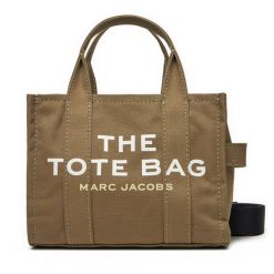Torebka Marc Jacobs. Zielone torebki klasyczne Marc Jacobs, bez wzorów, bez dodatków. Za 849.99 zł.