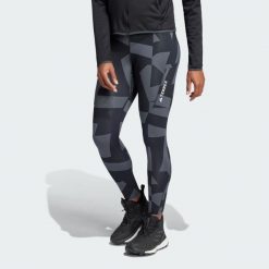 Legginsy Terrex Multi Printed. Czarne legginsy Adidas, uniwersalny, bez wzorów, z materiału. Za 329.00 zł.