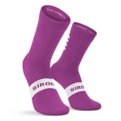 Skarpetki rowerowe unisex S1 Fucsia Barillete. Fioletowe skarpety SIROKO, bez wzorów. W wyprzedaży za 57.95 zł.