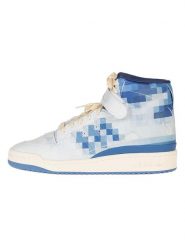 Adidas Sneakersy "Forum 84 Hi Closer Look" w kolorze kremowym rozmiar: 44. Brązowe trampki Adidas, bez wzorów, za kostkę, bez zapięcia. Za 320.63 zł.