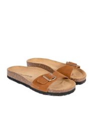 BABUNKERS Family Skórzane klapki w kolorze jasnobrązowym rozmiar: 36. Brązowe klapki BABUNKERS Family, bez wzorów, ze skóry, z otwartym noskiem, bez obcasa. Za 130.99 zł.